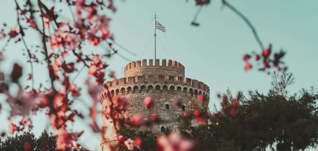 Ρομαντική διαμονή στη Θεσσαλονίκη – Μια πόλη που σε κάνει να ξαναερωτευτείς